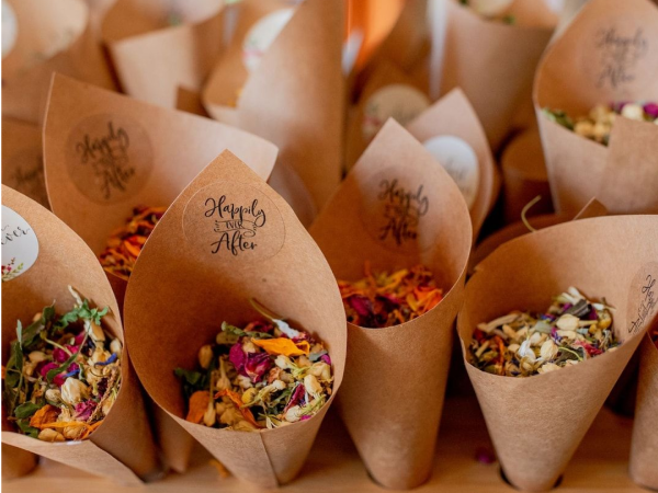 Cones filled with dried flowers (image from Pinterest).